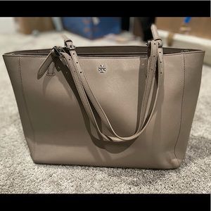 Tory Burch Robinson Tote - Grey